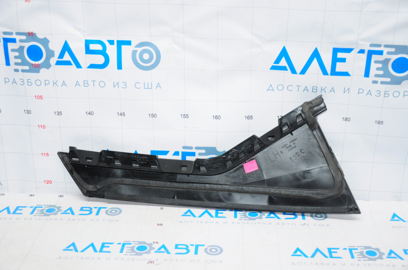 Door trim side rear left Ford Edge 15- rear, scratches