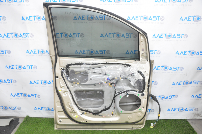 Door assembly front left Toyota Sienna 11-17 gold 4T8, butts