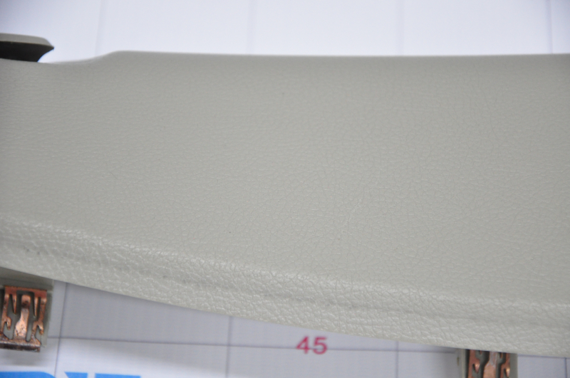 Rear pillar trim lower right Ford Fusion mk5 17-20 gray, scratches, plastic turned white