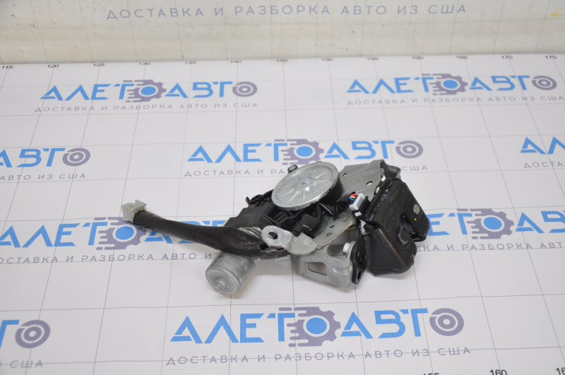 Lexus UX200 UX250h 19- Electric Trunk Door Lock
