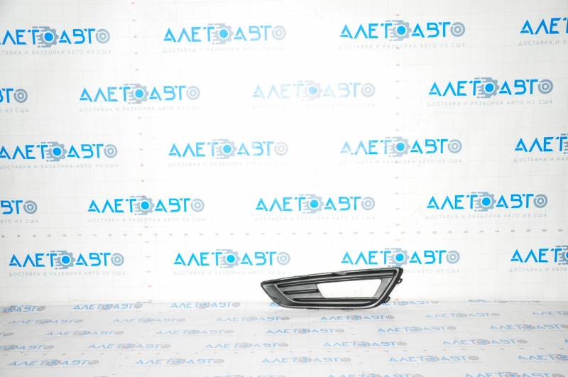 Bumper grille right Ford Focus mk3 15-18 rest for fog lights, type 1, structure
