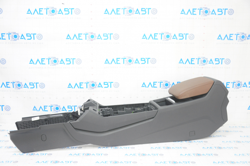 Central console armrest and cup holders Audi Q5 80A 18-24 black, brown armrest, scratches