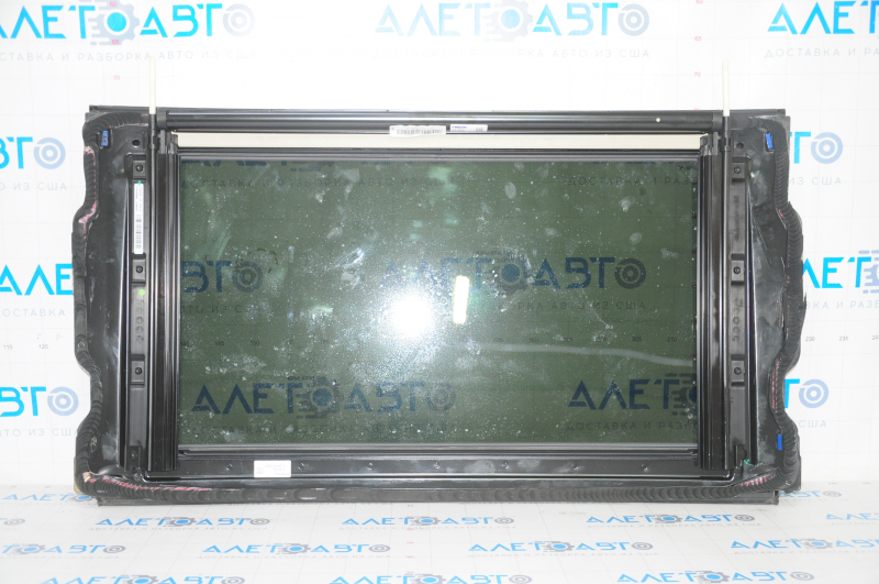Panorama in assembly Mercedes GLA 15-20 beige curtain, rear part, curtain for cleaning, scratches