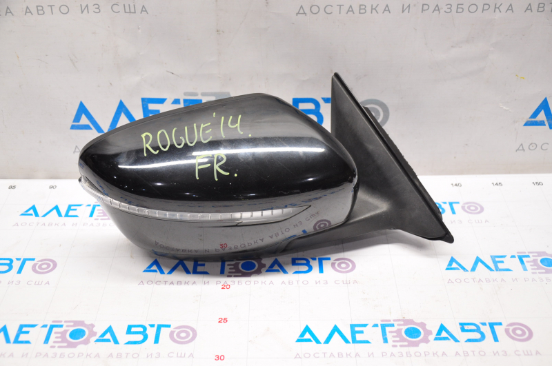 Side mirror right complete Nissan Rogue 14-16 5 pins, turn signal, black, worn