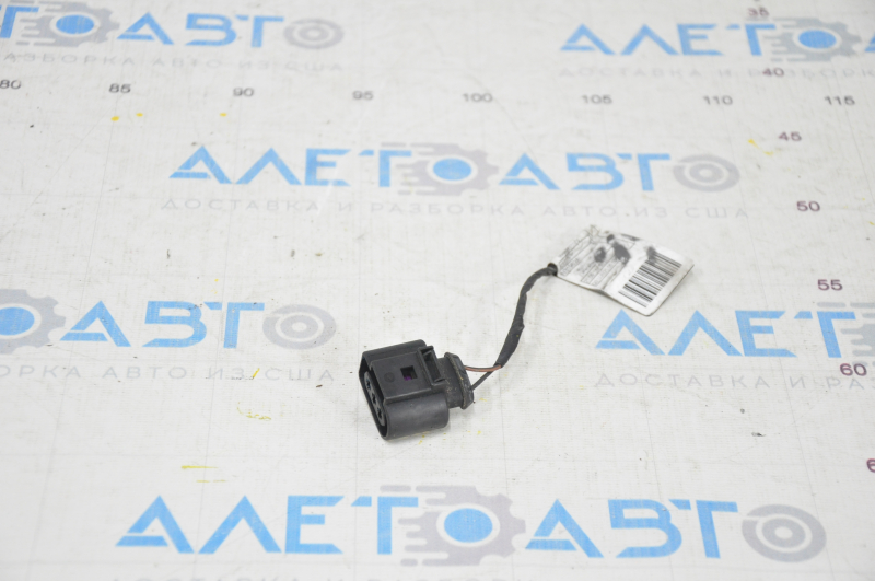 Chip for the liquid level sensor of the expansion tank BMW F30 12-16 N20