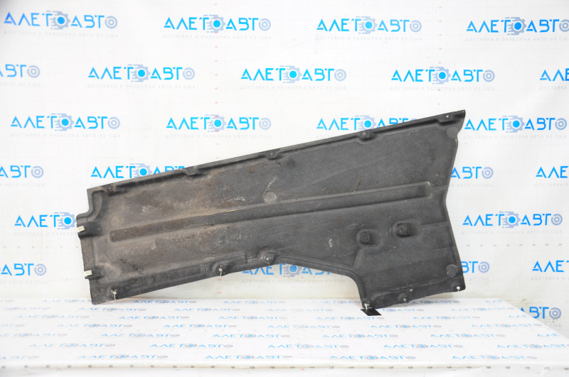 Right underbody protection BMW 5 G30 18- 530e hybrid, tears, scuffed