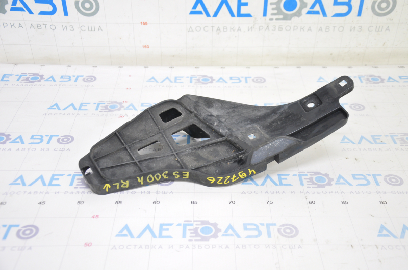 Rear bumper mount left lower Lexus ES300h ES350 13-18 broken latches