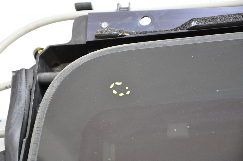 Sunroof assembly Lincoln MKC 15 - panorama, beige curtain, scratch, dried out seal, for dry cleaning