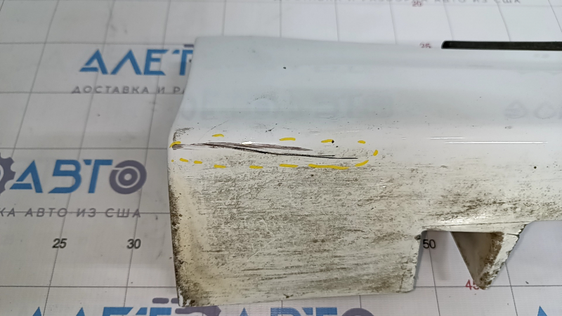 Right threshold Ford Fusion mk5 13-20 white, scratches, broken crepe, dented crepe, tear