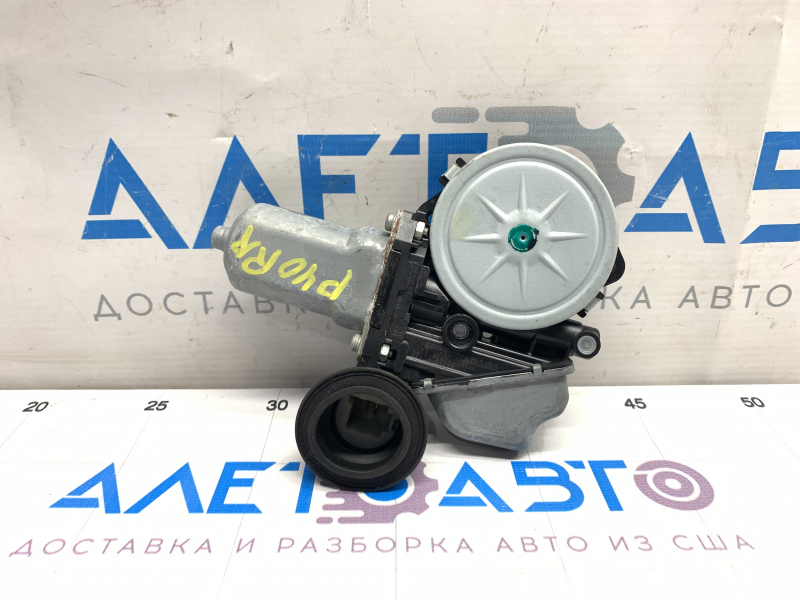 Rear right window lift motor Toyota Prius V 12-17