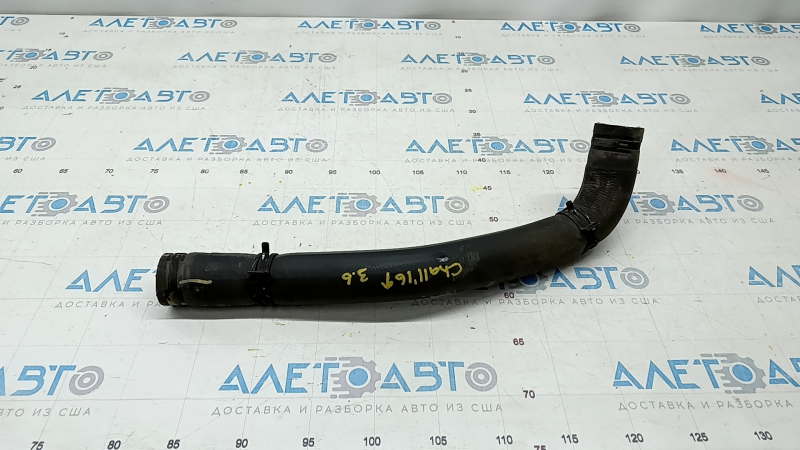 Upper Coolant Hose for Dodge Challenger 09-23 3.6
