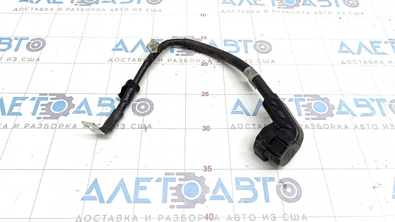 Positive terminal of battery Kia Niro 17-22 HEV, PHEV