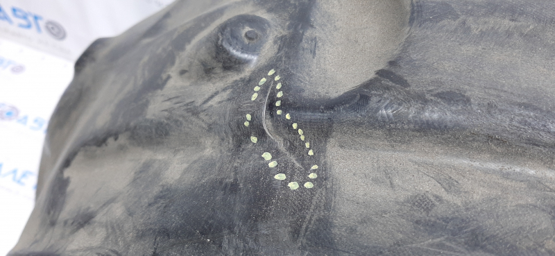 Rear right fender liner Subaru Legacy 15-19 cracks