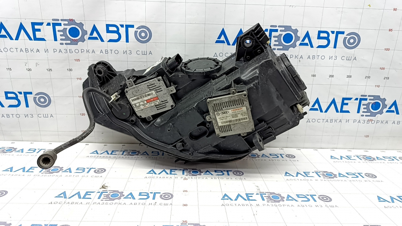 Front right headlight complete Audi A3 8V 15-16 xenon hid, with lower mount, sand, crack under glass
