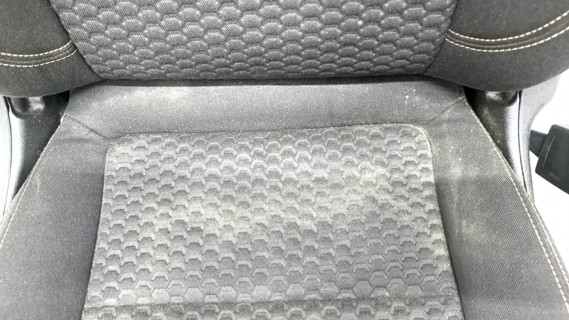Passenger seat GMC Terrain 18-21 without airbag, manual, black rag, driftwood, for cleaning