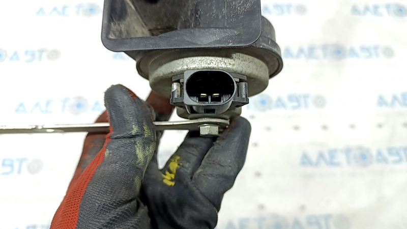 High Signal BMW X5 F15 14-18 with Bracket