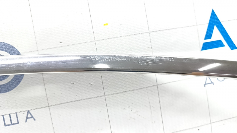 Upper front door molding left Toyota Venza 21 - chrome, scratches