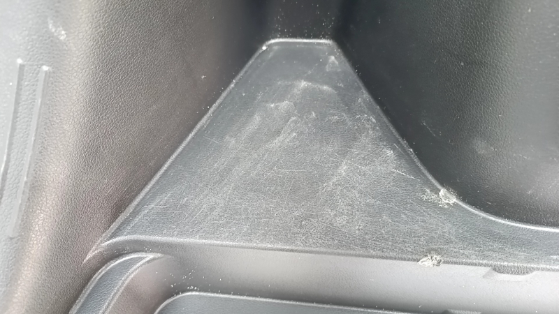 Left arch trim Hyundai Kona 18-21 black, scratches