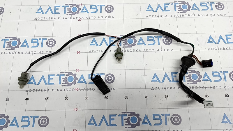 Wiring for Hyundai Kona 18-23 trunk door number plate light for camera with opening button, button dried out