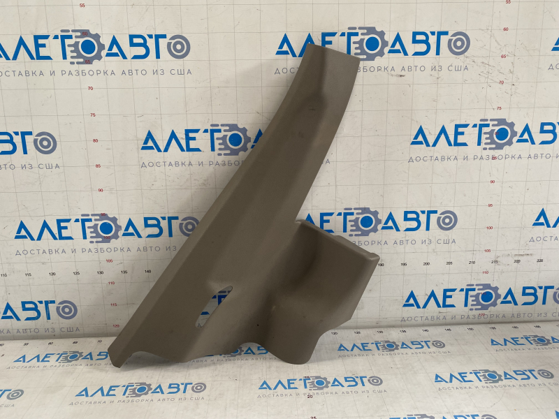 Rear pillar trim lower right Audi Q7 4L 10-15 beige, scratches