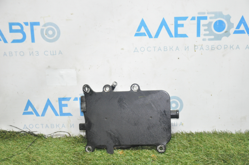 Oil cooler automatic transmission Hyundai Sonata 15-19 2.4 under the valve, the tube is crushed