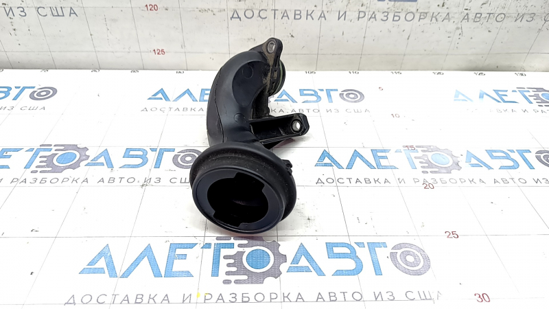 Engine oil filler neck BMW X5 F15 14-18 4.4T
