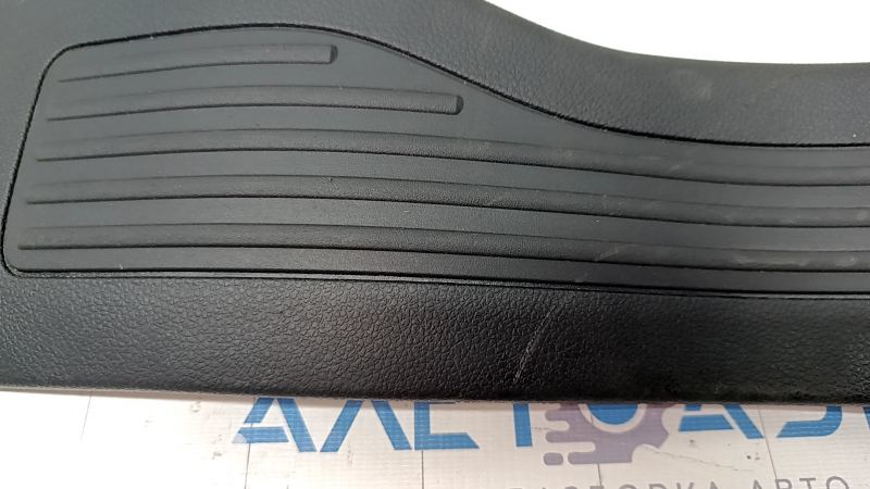 Door sill trim rear right Ford Explorer 11-19 black, scratches