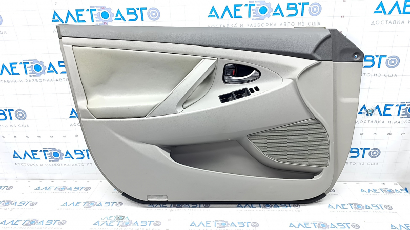 Door trim card front left Toyota Camry v40 leather gray, plastic turned white, leather defect