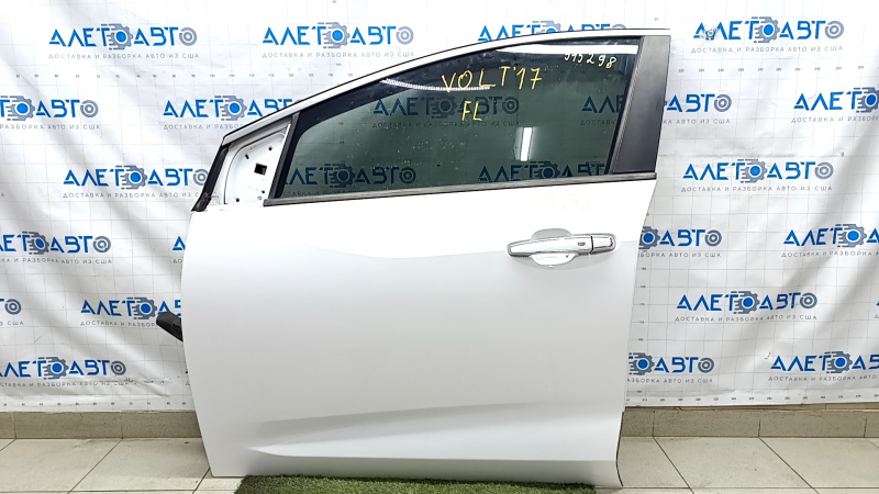 Door assembly front left Chevrolet Volt 16- keyless, white GAZ, scratches on the handle