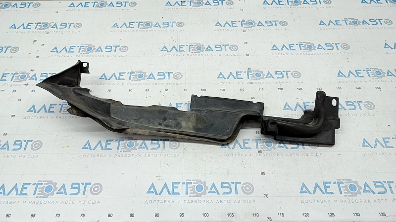 Wing seal hood-wing left Audi A5 F5 17-side, broken fastener