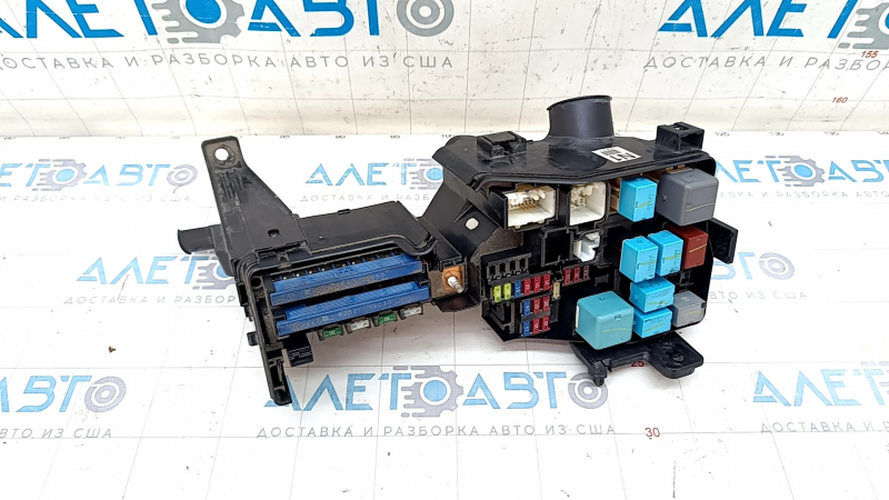 Toyota Camry v40 hybrid underhood fuse box latch broken