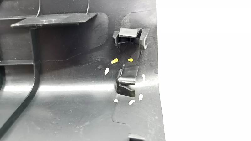 Door sill trim rear left Nissan Sentra 20 - black, scratch, broken fastening