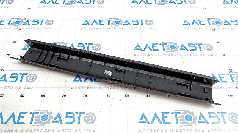 Door sill trim front right Nissan Versa 12-19 usa black, worn