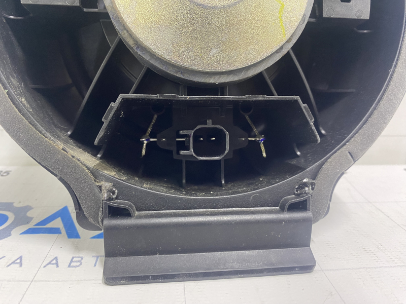 Chevrolet Cruze 11-15 rear left door speaker dented