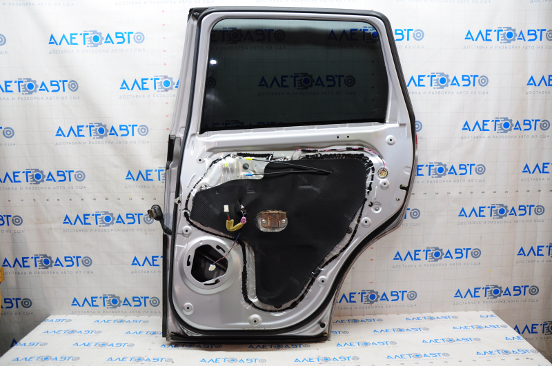 Door assembly rear right Mitsubishi Outlander 16-21 rest silver A31, dents, scratch on overlay