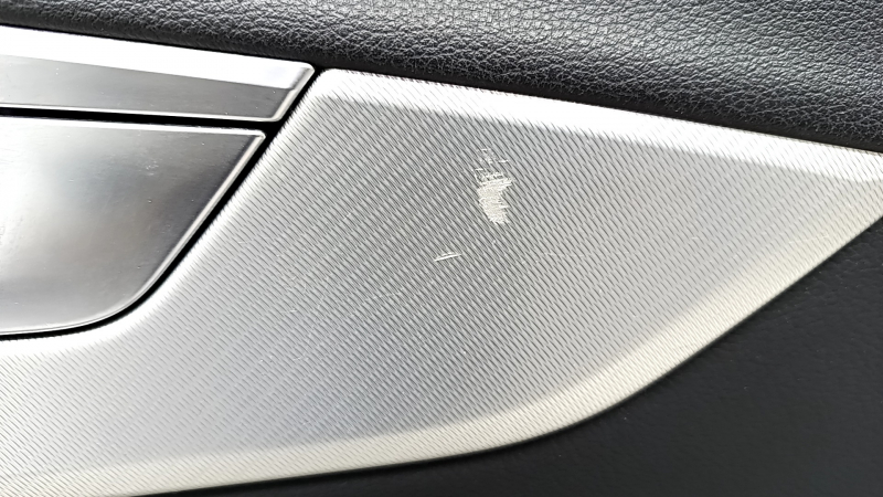 Door trim card front right Audi A4 B9 17-19 black, beige armrest, aluminum trim, scratches