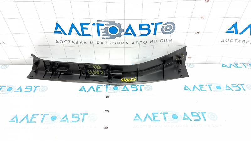 Door sill trim rear left Nissan Leaf 13-17 black, broken fastening