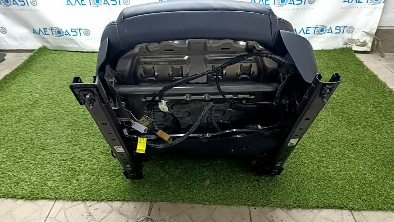 Driver's seat Mazda 6 13-15 with airbag, leather black, electric, worn, tears