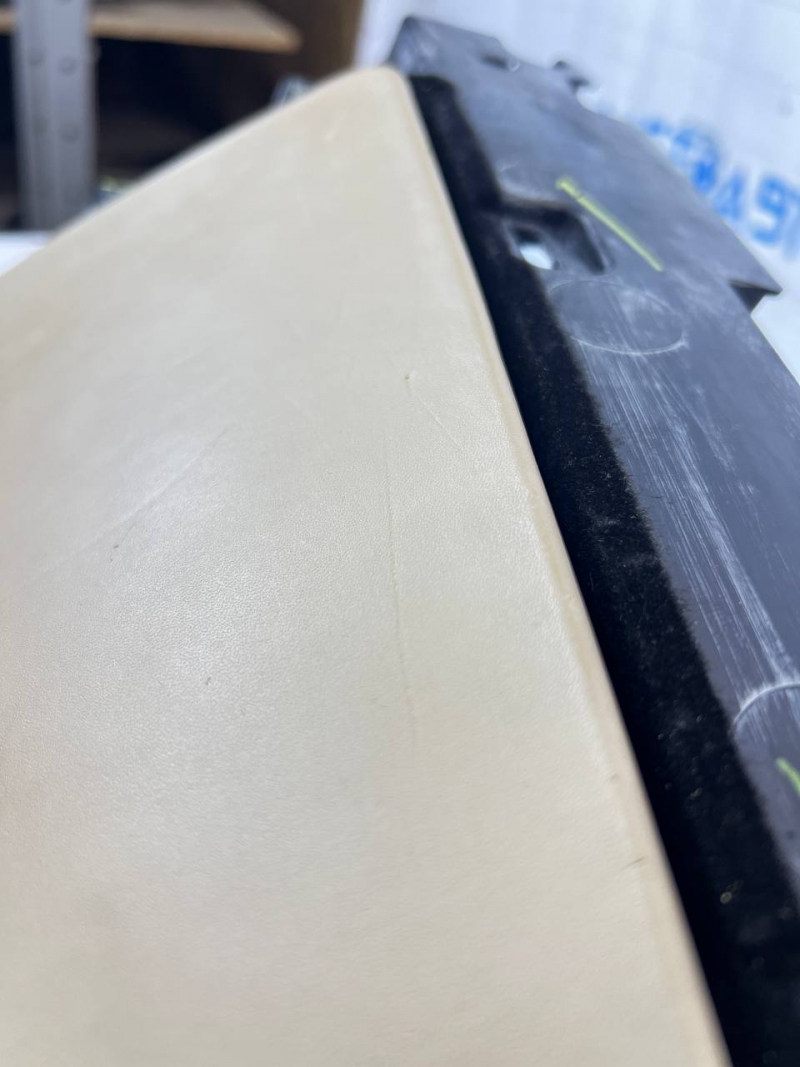 Glove box, glove compartment Tesla Model X 16-21 leather beige, scratches, broken crepe