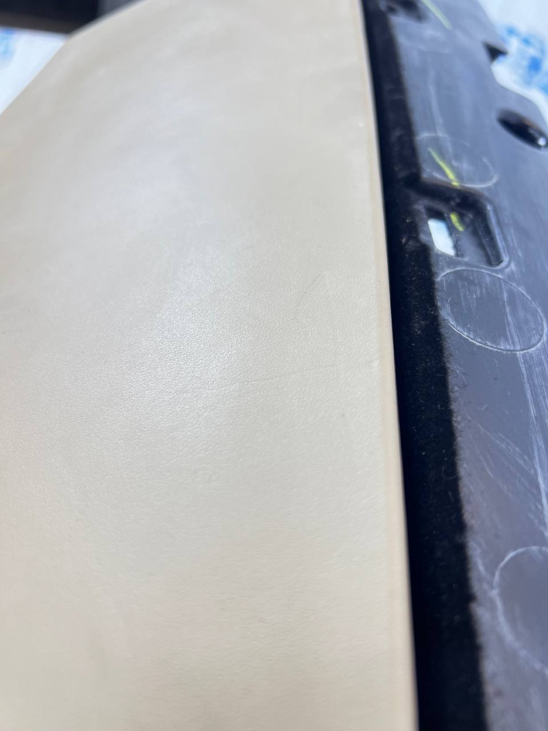 Glove box, glove compartment Tesla Model X 16-21 leather beige, scratches, broken crepe