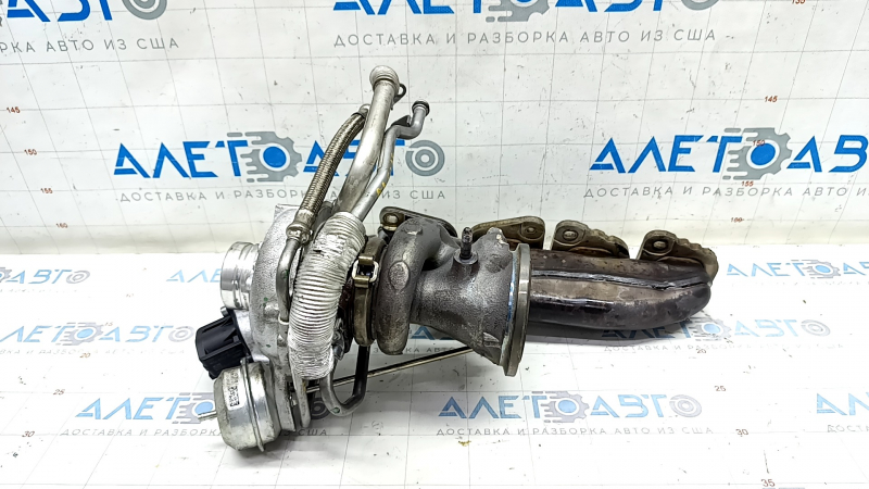 Turbocharger complete with manifold Mercedes GLC 300 16-19 93k with cooling pipes, chip is dented