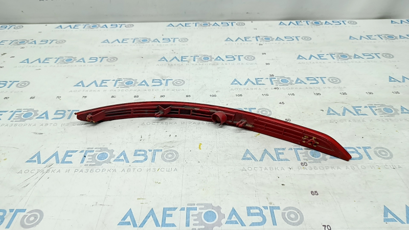 Reflector rear right Hyundai Elantra AD 17-18 pre-rest, broken fastener