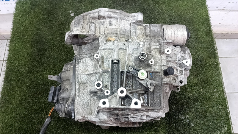 Automatic transmission assembly VW Jetta 19- TSX DSG 7 speed 57k housing cracked, for spare parts