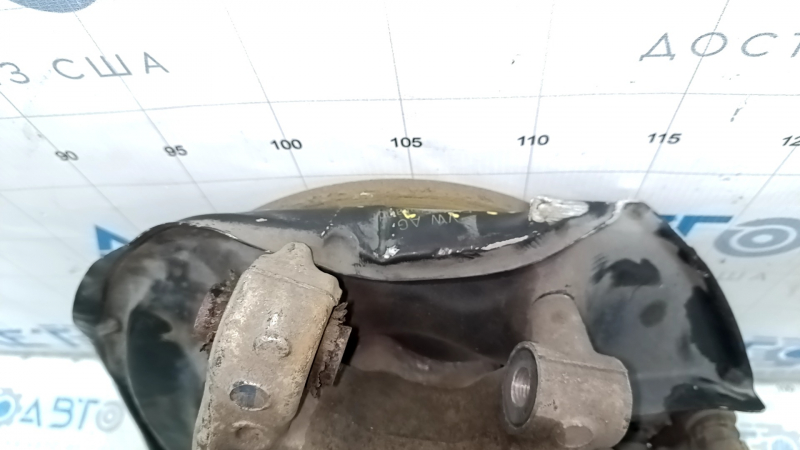 Rear right axle Audi Q3 8U 15-18 AWD complete with hub, brake disc, caliper, casing and ABS sensor, caliper and shock absorber bolt broken, casing dented