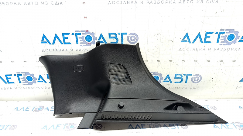 Rear pillar trim right Infiniti QX30 17- under tweeter black, scratches