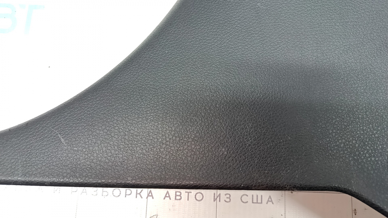Center pillar trim lower right Infiniti QX30 17- black, scratches, broken mount