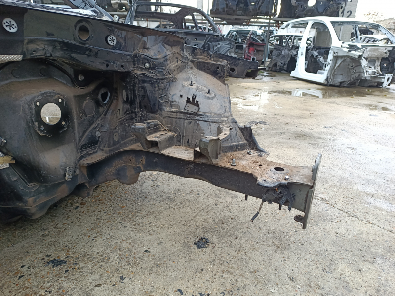 Front left quarter VW Passat b8 16-19 USA on body, black