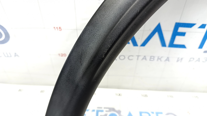 Rear right wing arch trim Nissan Rogue 14-20 scratches, broken fastening