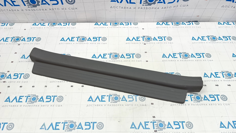Door sill trim front left Toyota Avalon gray 05-12 gray, worn, broken fastening