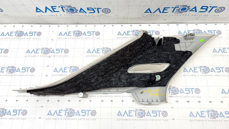 Rear pillar trim in front of the right window Mercedes W167 GLE 350 450 20-23 beige, cleaning
